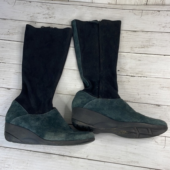 Rockport Waterproof Suede and Fabric Navy Blue and Black Knee High Wedge Boots - Picture 9 of 15